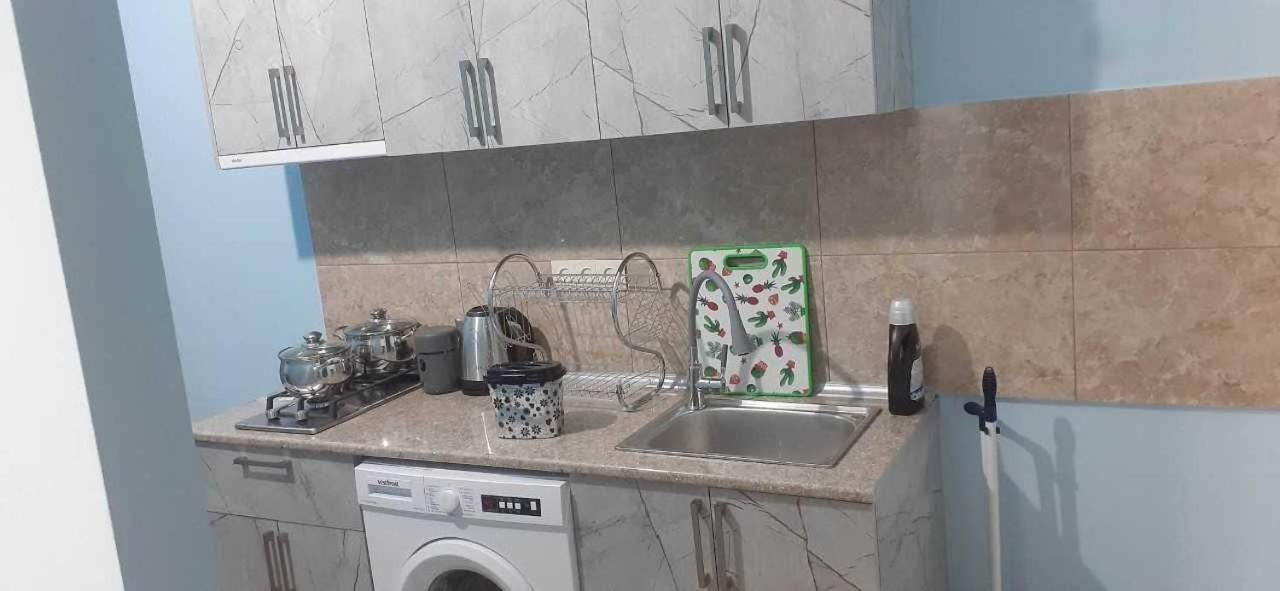 Ferienwohnung Guest Hause Giorgi,Kobuleti- Xala Khala Exterior foto