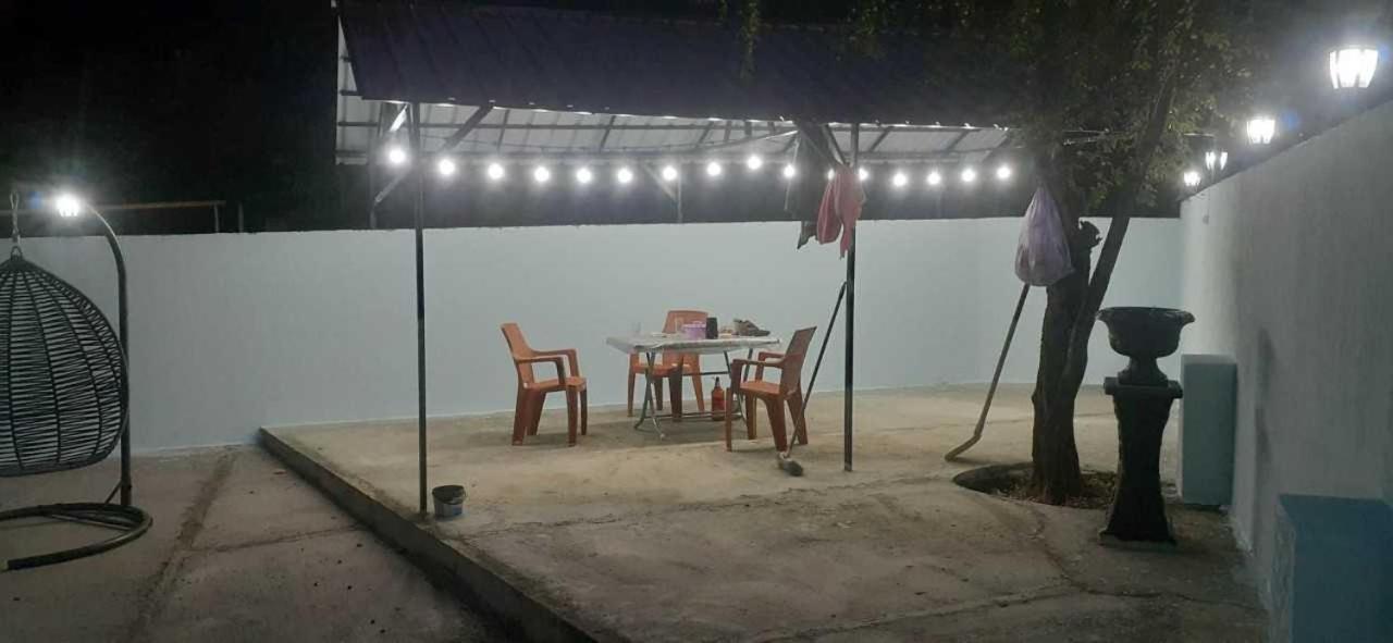 Ferienwohnung Guest Hause Giorgi,Kobuleti- Xala Khala Exterior foto