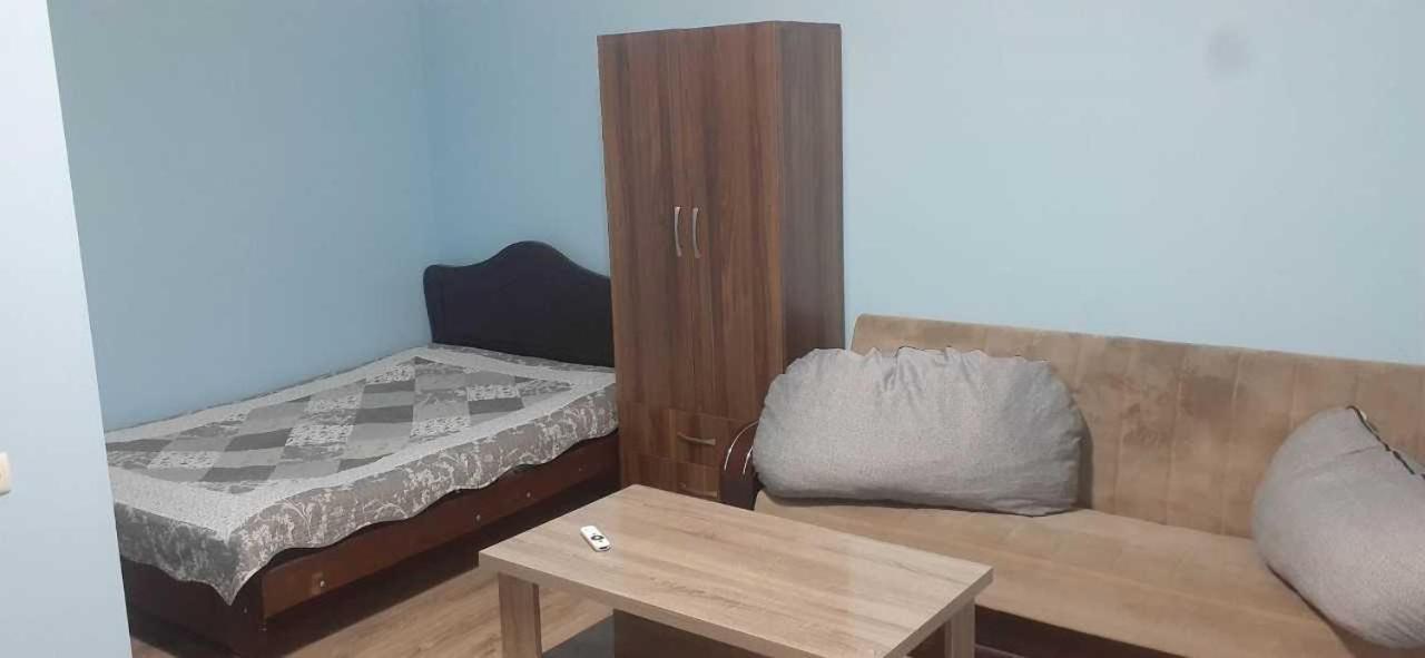Ferienwohnung Guest Hause Giorgi,Kobuleti- Xala Khala Exterior foto